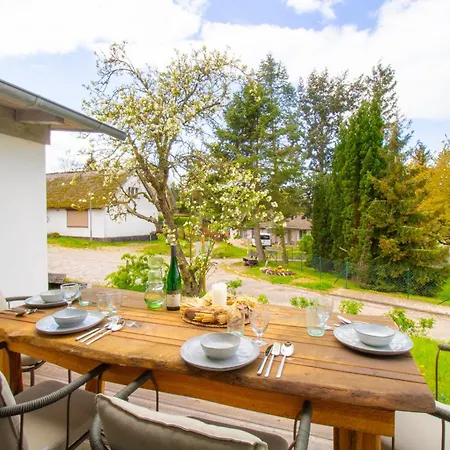 Brise Haus Am Semesterbostad